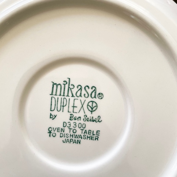 Classic Mikasa cup and saucer - Picture 5 of 9